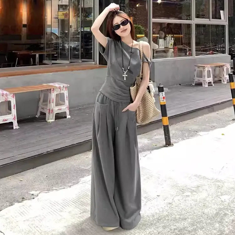 法式慵懒风小众设计斜肩露肩短袖T恤女夏季高腰阔腿直筒裤套装