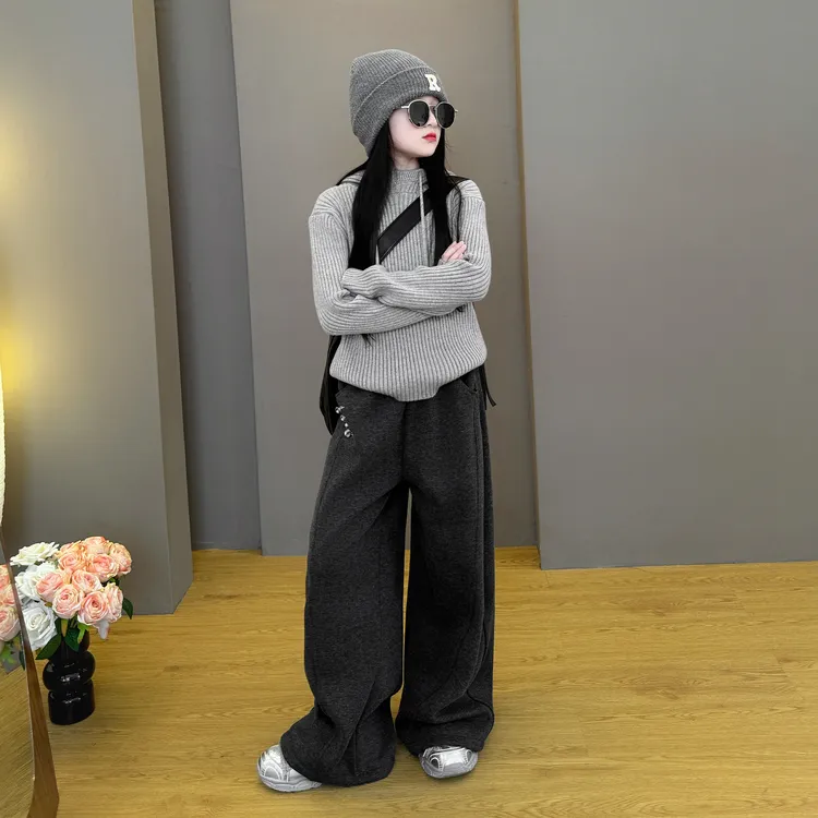 女童2025新款韩版洋气时尚秋冬装加厚连帽毛衣加绒休闲裤套装潮酷