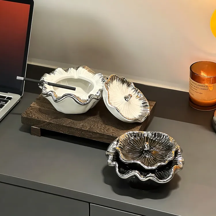 带盖荷叶烟灰缸防灰飞创意高端大气家用轻奢高级感办公烟灰缸摆件