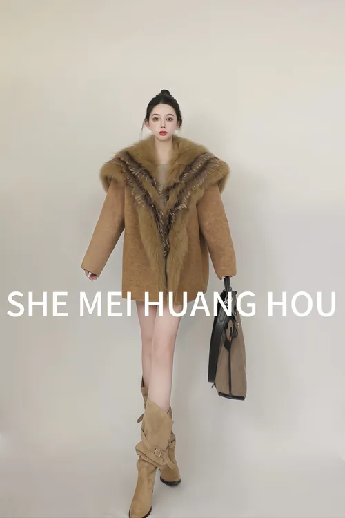 （都市女主）呢外套秋冬新款狐狸毛皮草高级感双面羊绒大衣女25186