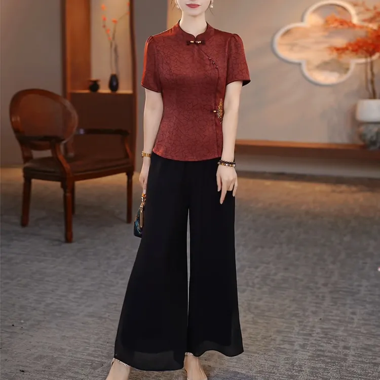 高级冰丝缎2025中式夏季新款套装刺绣上衣裤子中老年妈妈两件套女