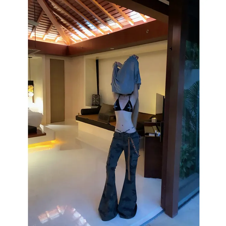 莫欣欣&25SPRING黑色十字架印花三角杯比基尼240861