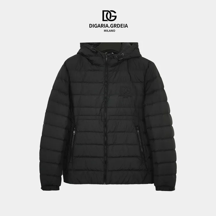 DG迪噶雅 男士鹅绒羽绒服连帽常规休闲风时尚秋冬季男装轻便D107