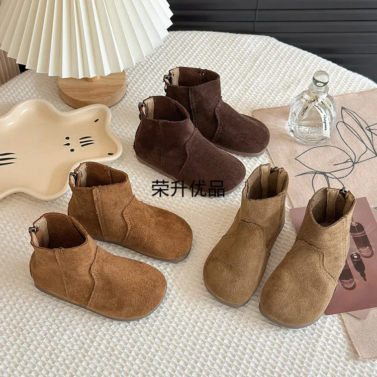 儿童单靴2026秋冬新款韩版女童软底休女童1岁不掉脚婴儿棉靴