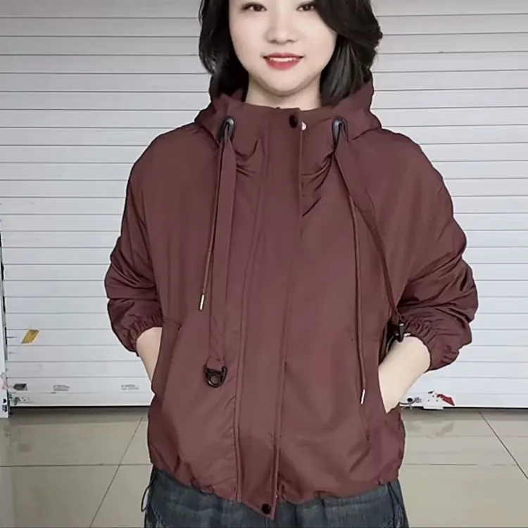 秋冬款高级感休闲长袖连帽抽绳设计冲锋衣潮流百搭外套女韩系上衣