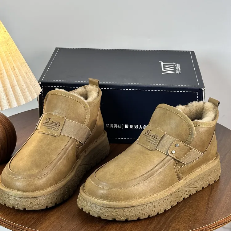 好打理防水鞋面！内里全羊毛！防滑时尚保暖短靴套筒时尚加厚雪地靴