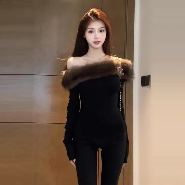 法式毛领一字肩上衣女秋冬季小个子修身气质打底衫T恤