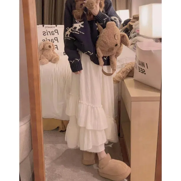 韩系甜美米白色拼接加绒蛋糕裙半身长裙女冬韩系宽松荷叶边仙女裙