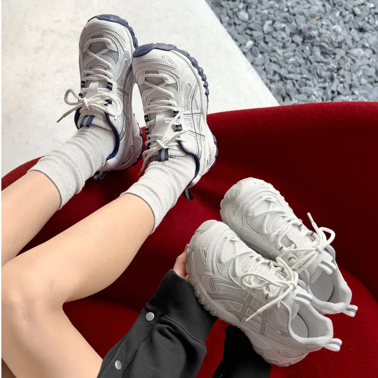 小敏家 欧洲站复古运动机能户外运动老爹鞋女 新款做旧拼色跑步鞋