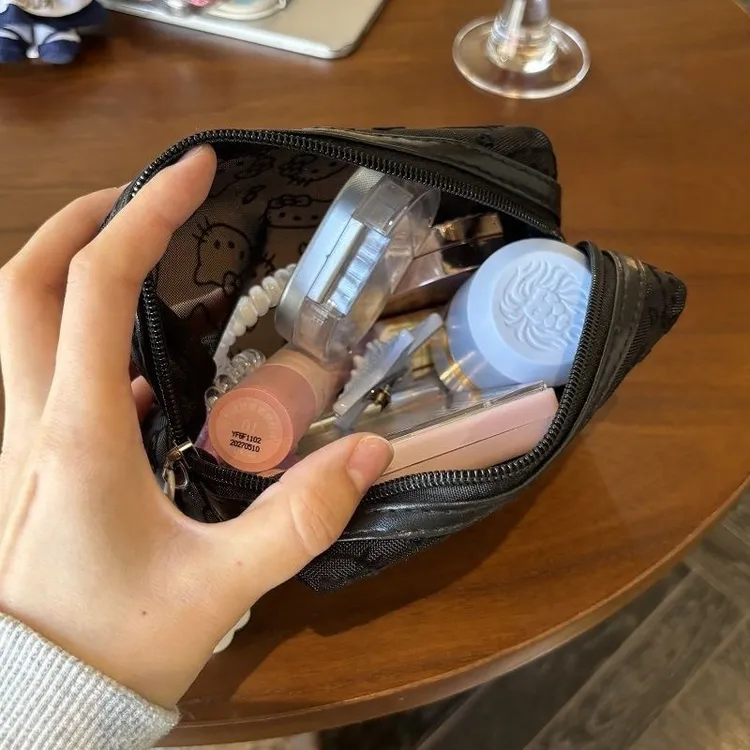 数据线杂物收纳包学生便携小手拿包可爱kitty网纱补妆包便携外出