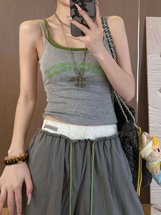 102#秋季新款修身辣妹风撞色字母印花带胸垫露背吊带背心打底美背