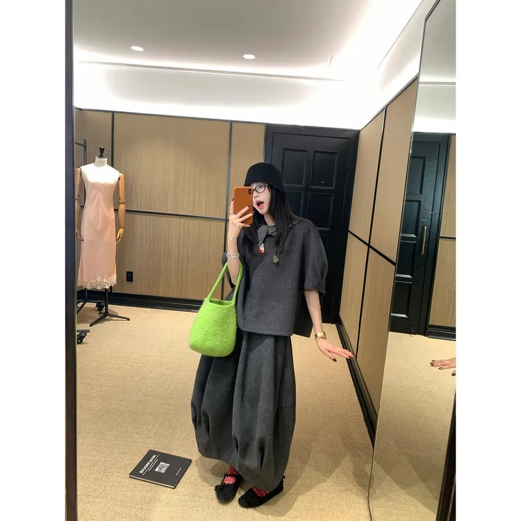 区区欧阳【超有品小姐姐】韩女欧尼泡芙花苞裙双层花边小衫针织衫