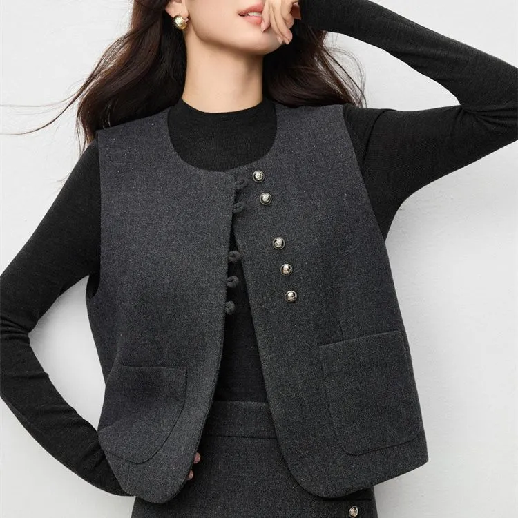 2025秋冬新款高级感马夹上衣坎肩百搭宽松背心无袖开衫马甲外套女