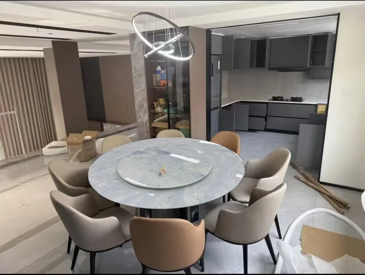 进口蓝水晶奢石餐桌天然意式轻奢设计师家用高级饭桌