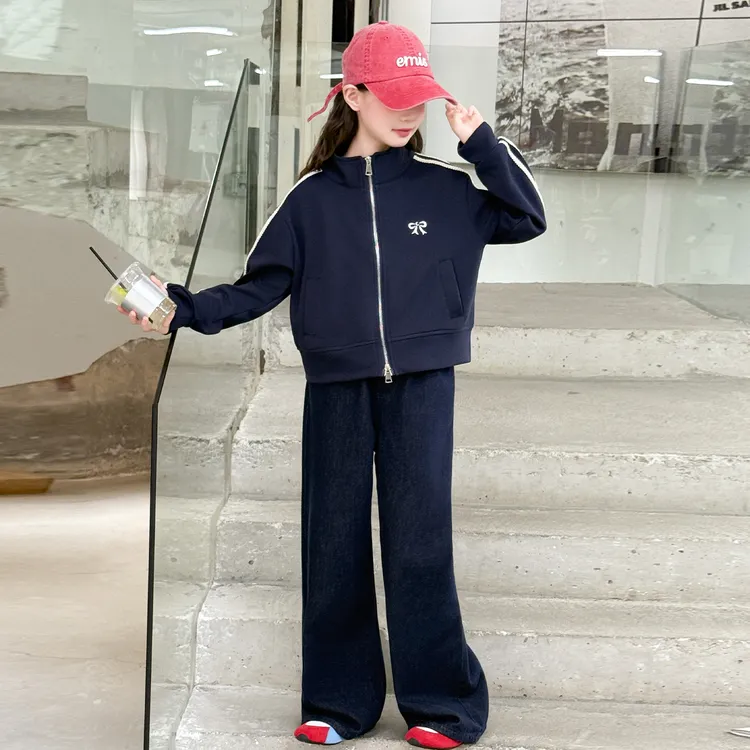 女童春秋装外套儿童洋气立领运动风上衣秋季中大童棒球服夹克开衫