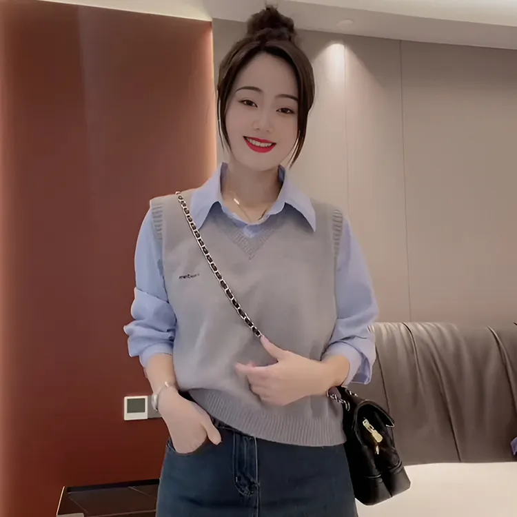 2025年秋季新款假两件休闲长袖衬衫女士洋气百搭遮肉显瘦马甲上衣