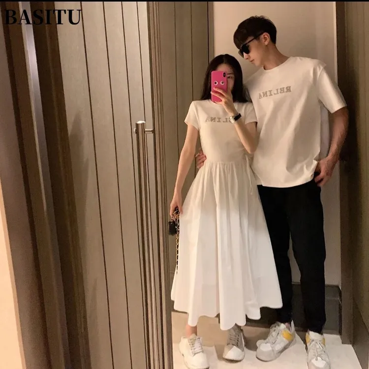 阿姐家情侣装夏季一裙一衣小众设计感韩版短袖t恤高级感女连衣裙