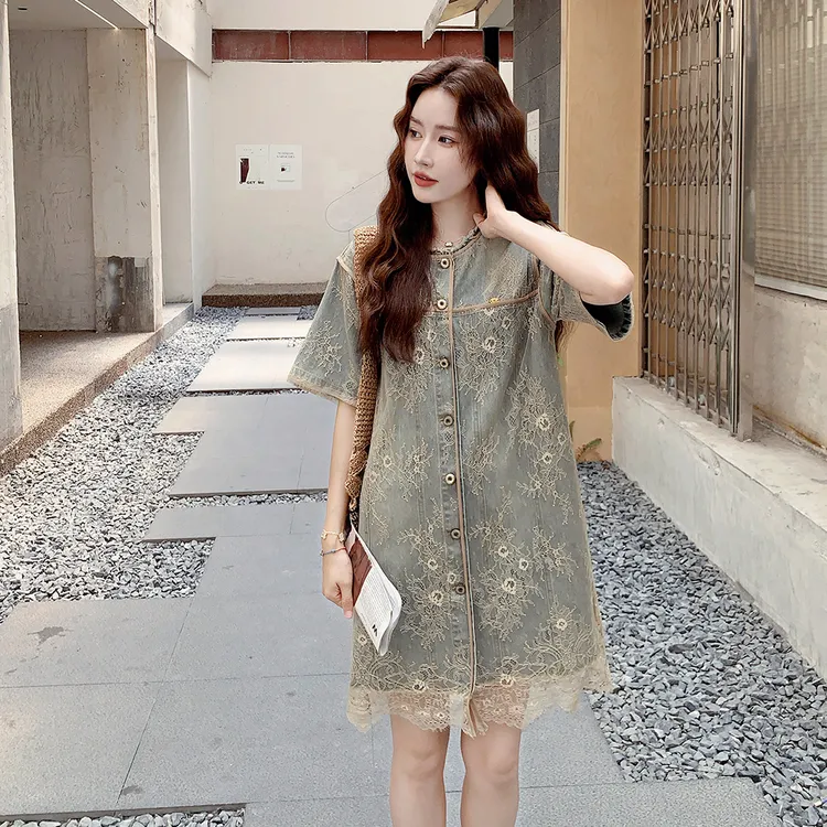 氛围感蕾丝拼接牛仔连衣裙女夏季韩版小个子超好看气质甜盐系裙子