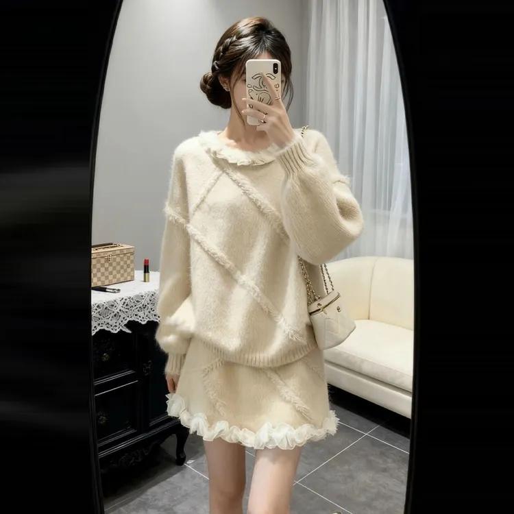 法式甜美杏色针织套装女2025新款秋冬慵懒风一整套毛衣短裙两件套