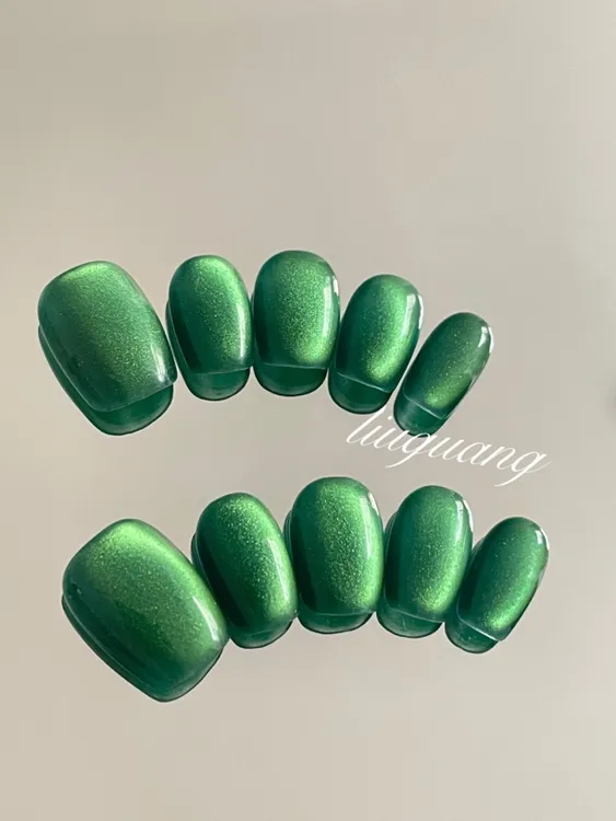 绿色显白猫眼穿戴甲短甲气质高级感