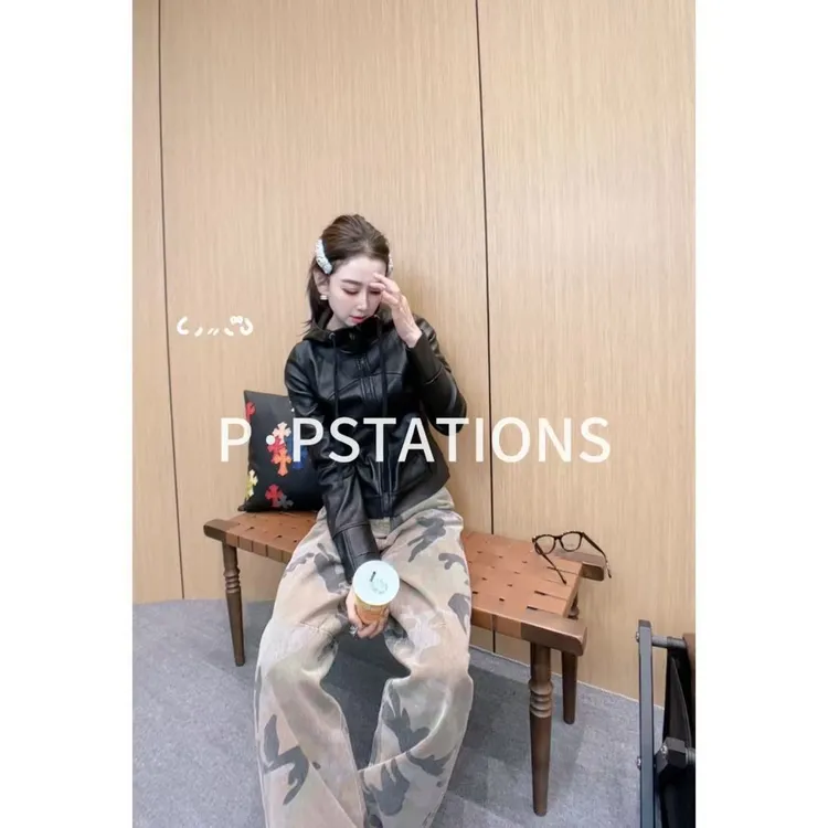 PP 2025 | 聆觅短诗 琥珀流光风真皮连帽修身弹力皮皮衣
