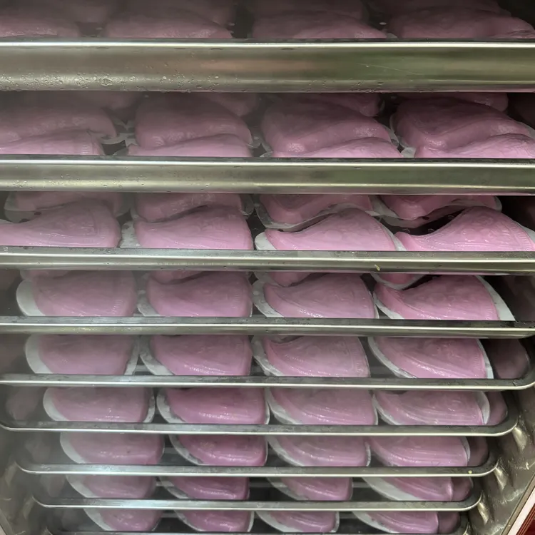 《红桃板》（白萝卜肉馅＋咸菜猪肉馅）