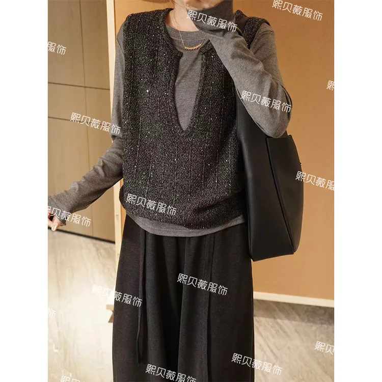 熙贝薇9 秋季新款满天星大V领百搭叠穿针织马甲两件套套装 G5308