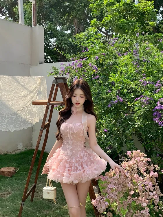 甜美小蝴蝶抹胸连衣裙收腰显瘦粉色鱼骨小礼裙生日裙
