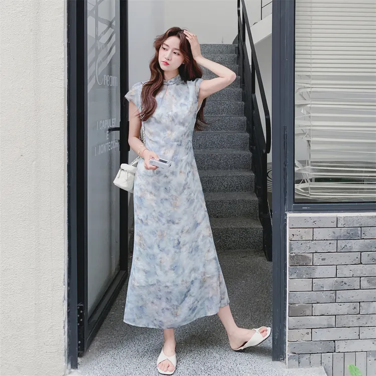 新中式国风印花改良旗袍连衣裙女日常年轻款设计感收腰显瘦长裙夏