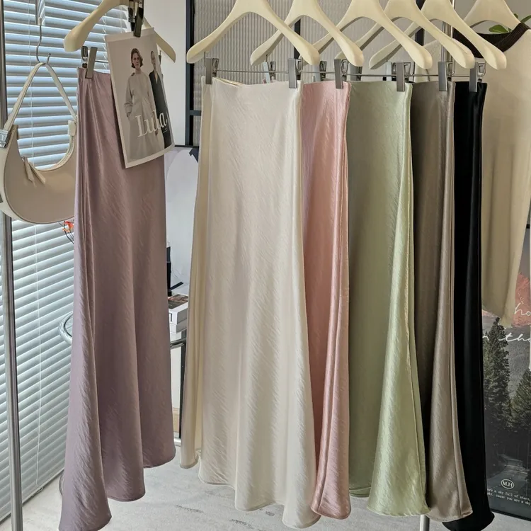醋酸缎面鱼尾半身裙女2025气质简约垂感显瘦包臀a字中长裙子