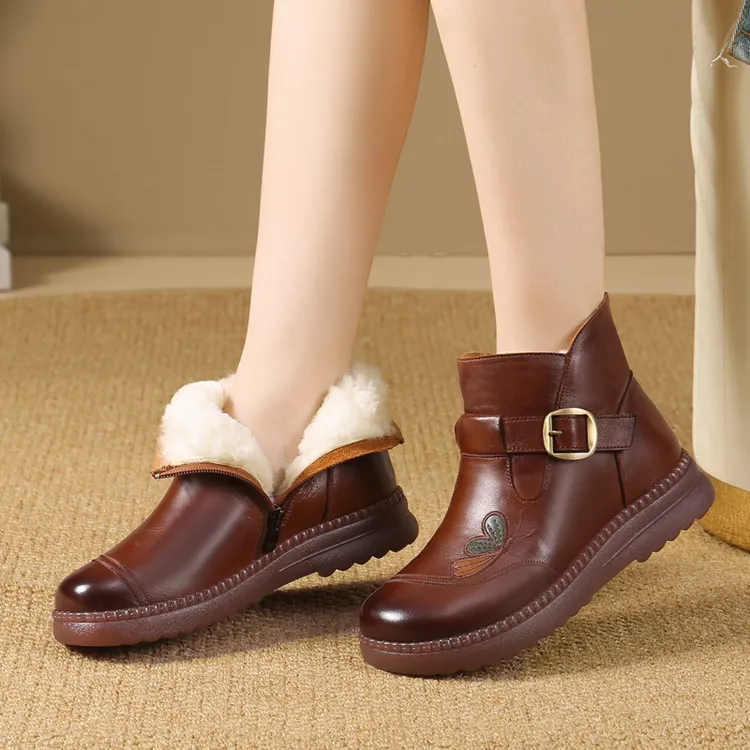 真皮保暖防滑羊毛短靴妈妈鞋中老年软底靴冬季平底奶奶鞋加绒加厚