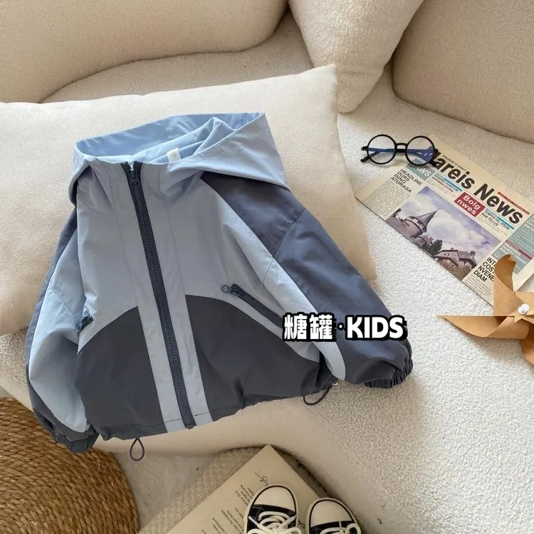 儿童冲锋衣25新款男女童春装薄款徒步外套风衣宝宝春秋季上衣夹克