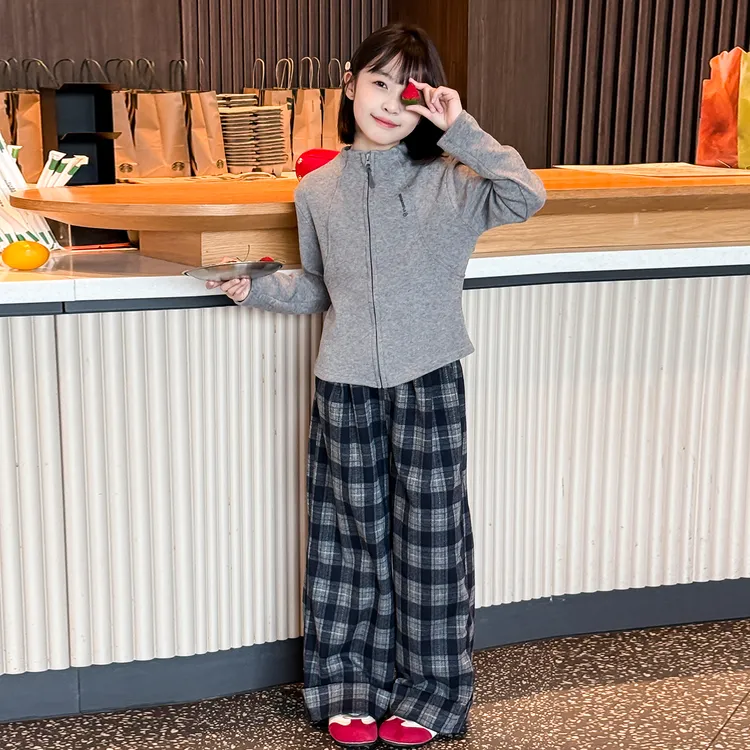 女童套装秋款2025新款儿童洋气时髦休闲上衣阔腿裤套装女大童套装