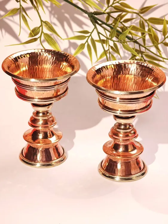 尼泊尔纯手工酥油灯一对口径8公分 高度11公分