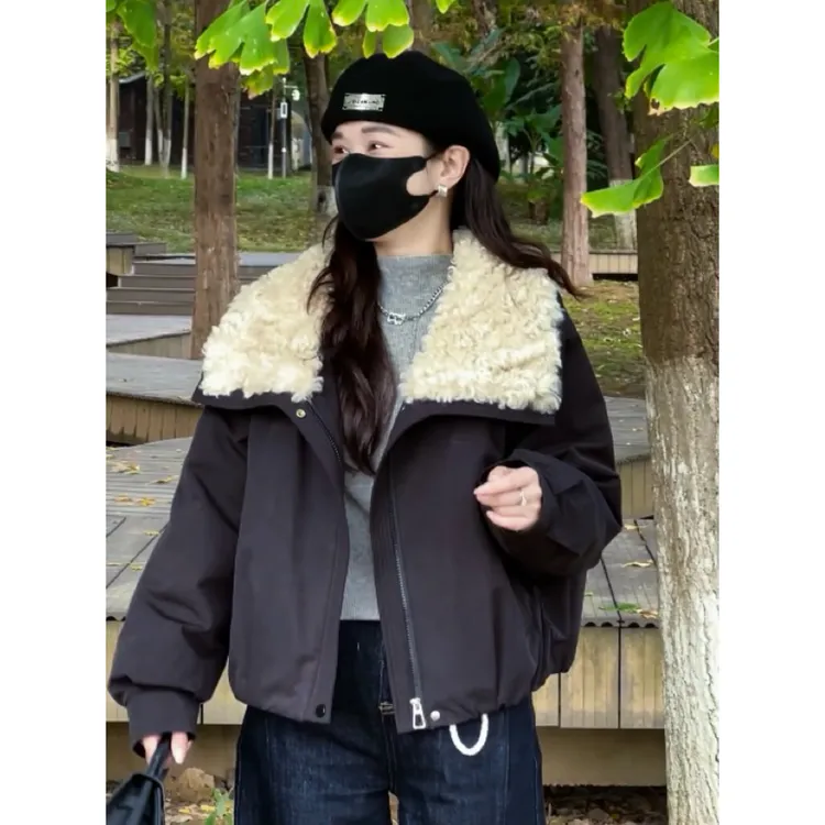 大翻领羽绒服短外套2025冬季韩系减龄派克服夹克