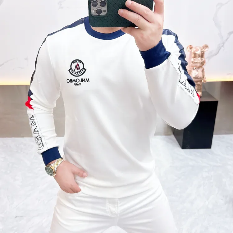 2025秋季欧货潮牌时尚潮流徽章刺绣修身男帅气圆领长袖卫衣打底衫