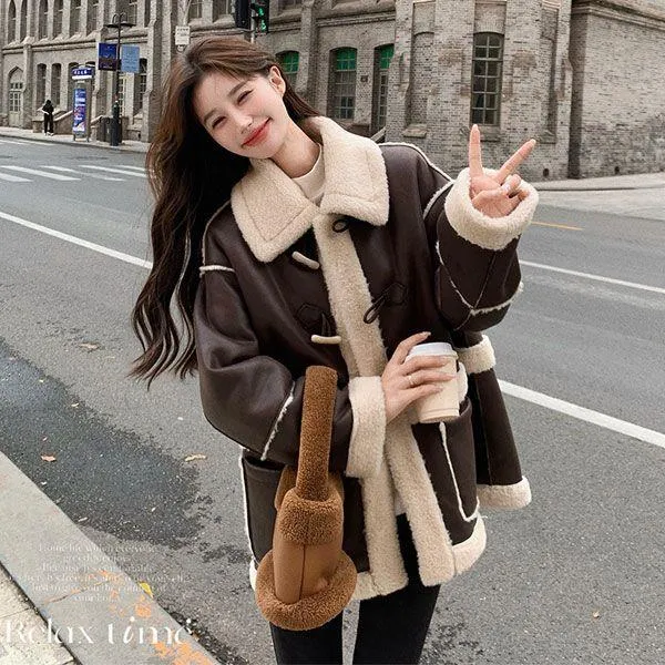新百伦【奥莱撤柜】咖色复古羊羔毛外套女2025冬季新款韩版牛角扣