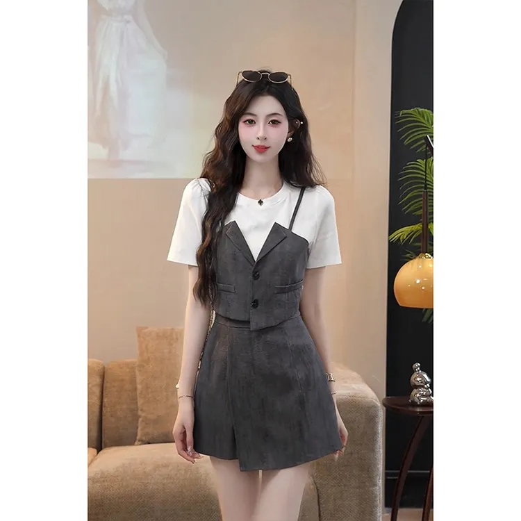 YUANLIANSU/圆脸酥【温柔海风】新款假两件拼接短袖+A字裙裤两件套