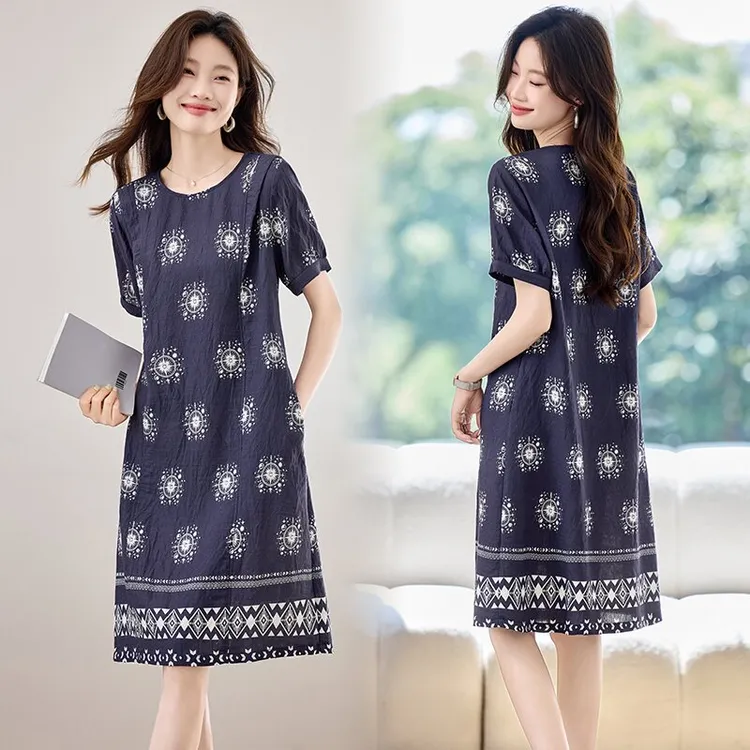 波西米亚连衣裙2025新款今年流行爆款夏季休闲民族风印花裙子女