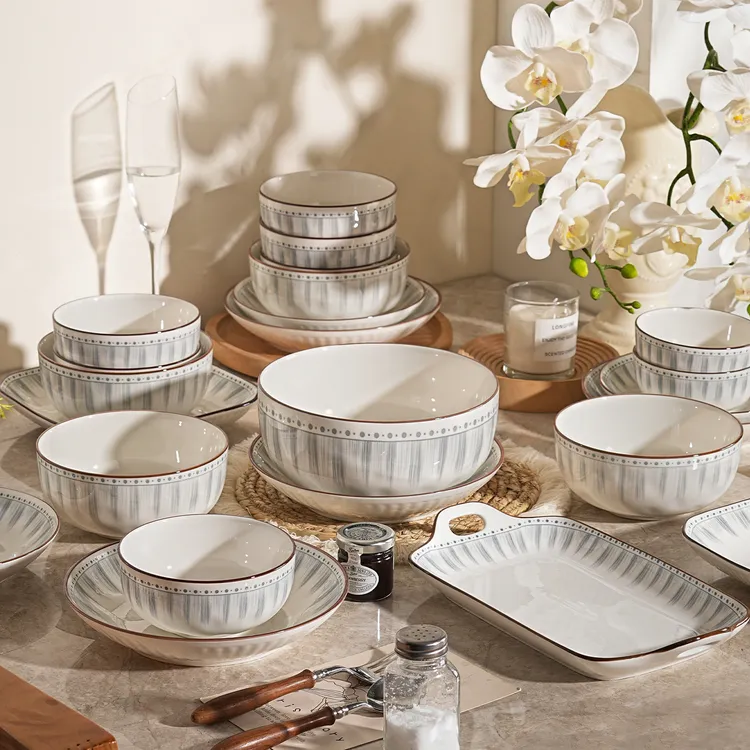 碗碟套装家用2025新款陶瓷碗盘筷复古釉下彩乔迁结婚新婚礼物餐具