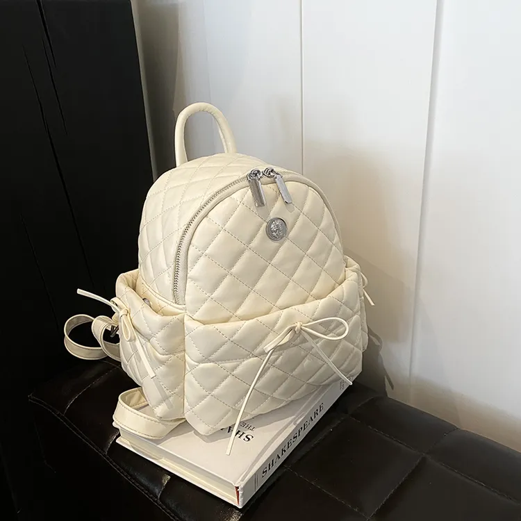 米琦袋鼠高级感女士简约百搭潮流背包2025新款洋气时尚双肩包书包