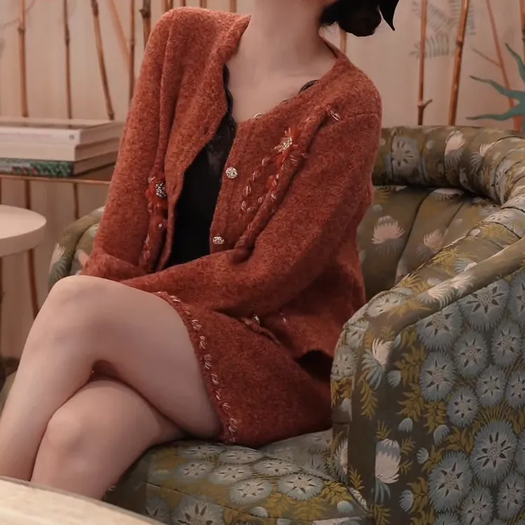 10-10【千金佳丽】重工时尚气质百搭套装