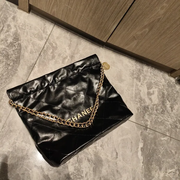 轻奢风单肩垃圾袋包包大容量菱格包洋气休闲时尚潮流托特包