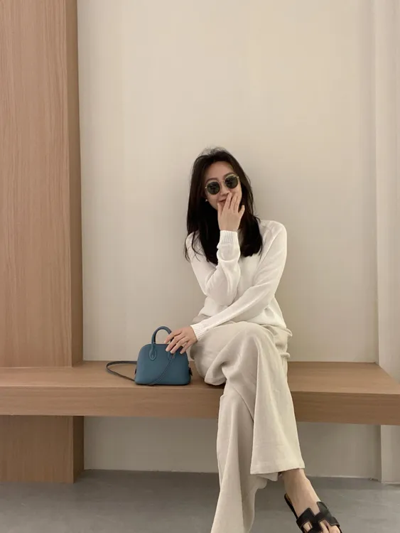 慵懒风薄款防晒衫长袖T恤女2025夏季新款小众显瘦针织上衣直筒裤