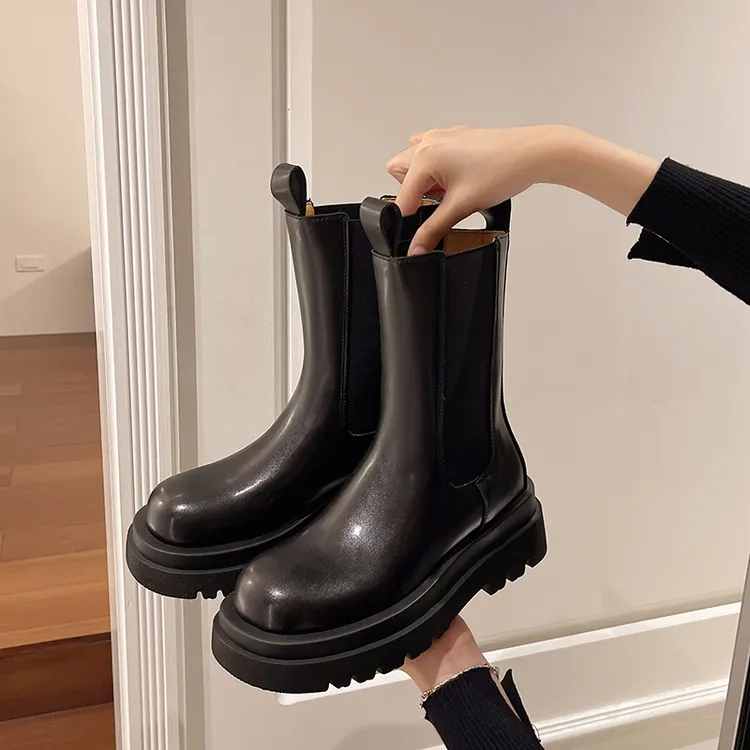 烟筒靴冬时尚厚底切尔西靴真皮百搭网红中筒女MELO