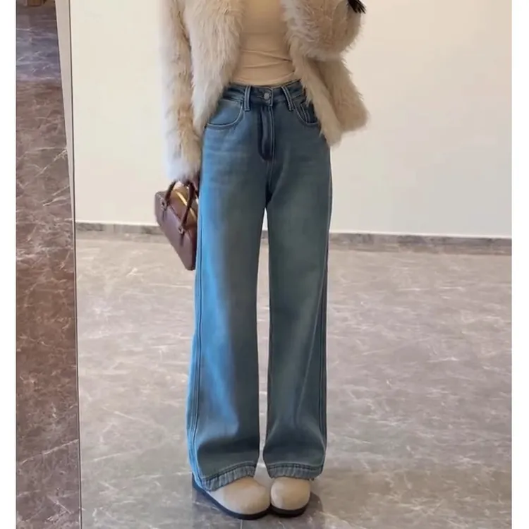 浅蓝色复古窄版阔腿牛仔裤女2025秋冬加绒新款高腰显瘦直筒裤子