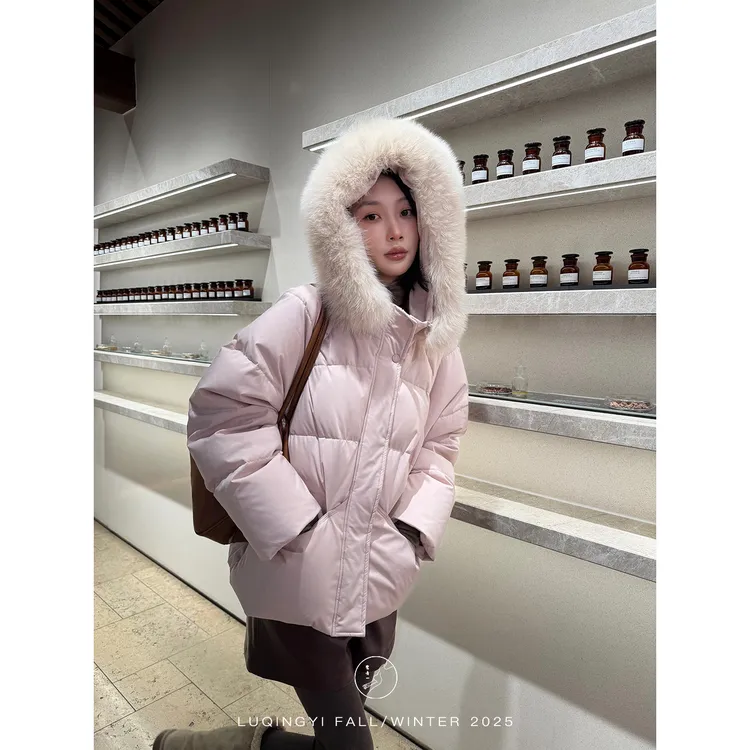 鹭青一原创【香榭颂】90白鸭绒狐狸毛短款羽绒服L25Y1611HB