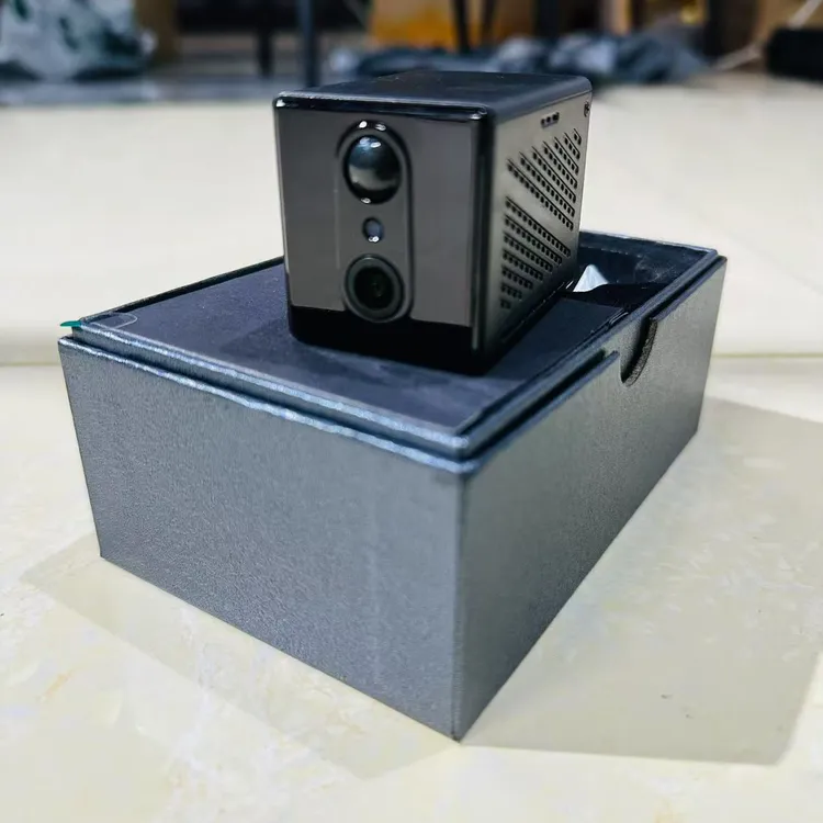 【新疆包邮】记录仪高清夜视倒车影像IPS 屏手机互联家里用