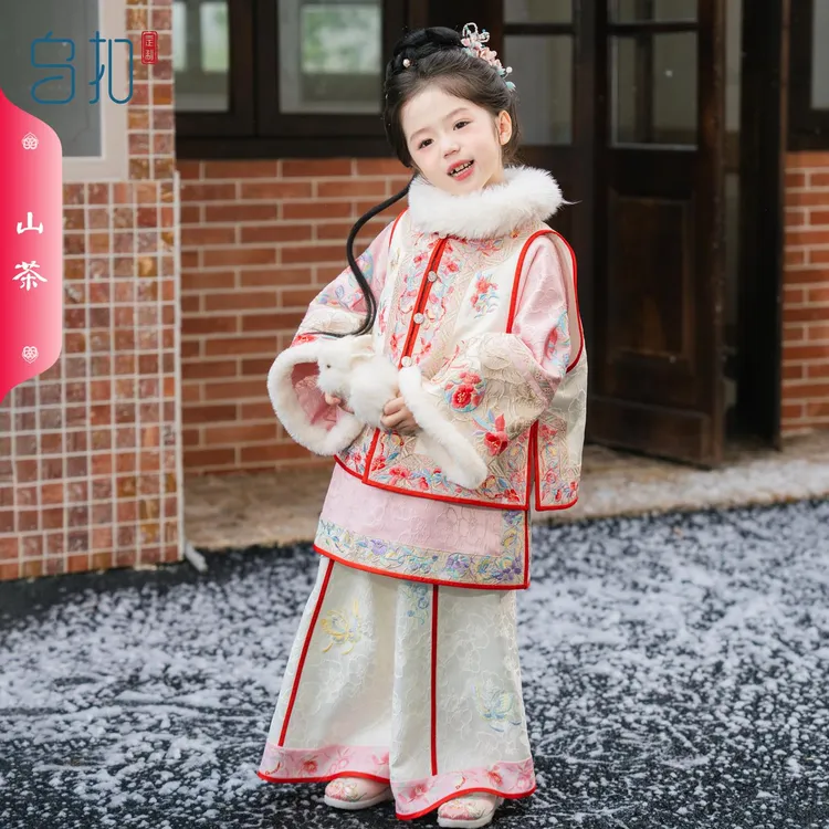 GOYN格格服女童汉服冬季2025新款古装儿童秋冬装国风加厚旗袍裙拜