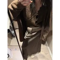 SP 白色蕾丝拼接缎面侧开叉半身裙女秋款显瘦高级感裙子